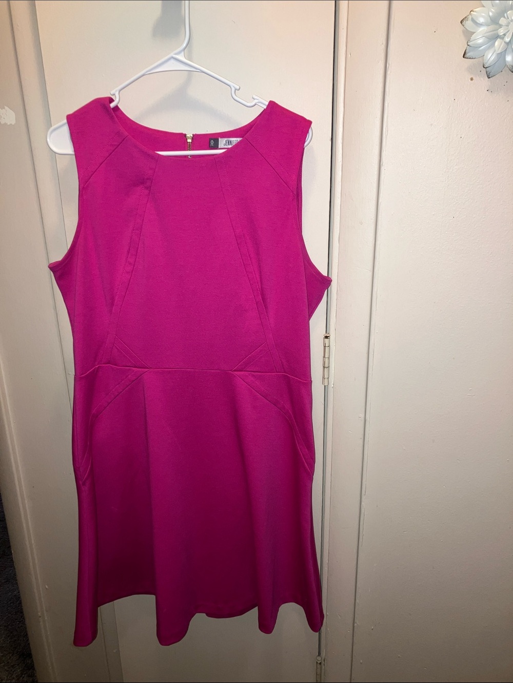Jennifer Lopez Deep Pink Sleeveless Sheath Dress Business Casual 16